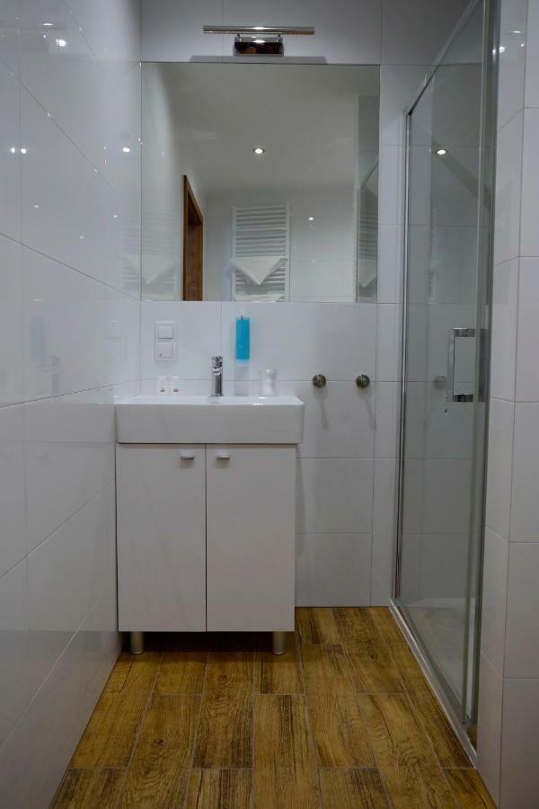Stary Mlyn Hotel Swidnica  Bagian luar foto